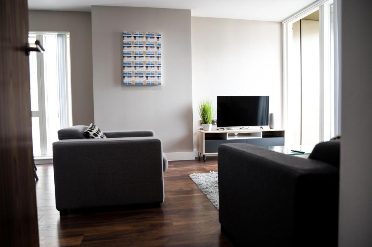 Onpoint Apartments - Spacious 2 Bedroom Apt - City Centre With Balcony Manchester Exterior photo