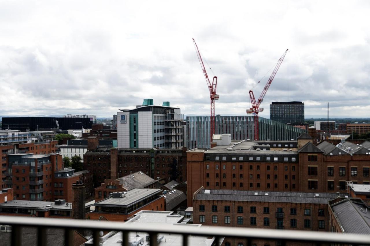 Onpoint Apartments - Spacious 2 Bedroom Apt - City Centre With Balcony Manchester Exterior photo