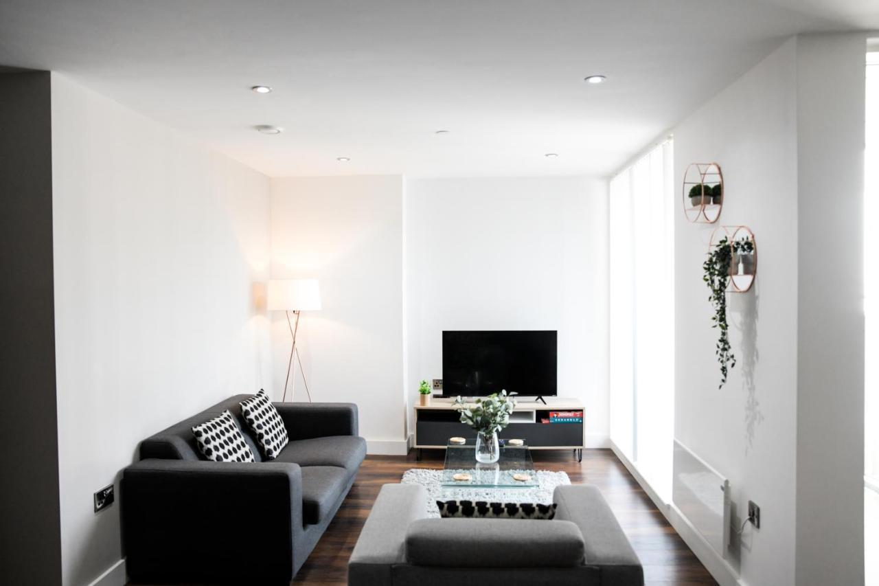 Onpoint Apartments - Spacious 2 Bedroom Apt - City Centre With Balcony Manchester Exterior photo